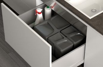 kuchenne kosze do segregacji śmieci