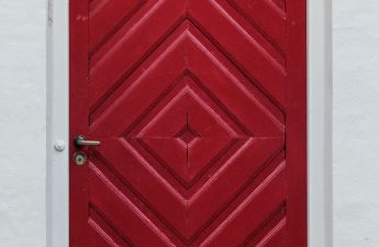 Czuć się bezpiecznie we własnym mieszkaniu